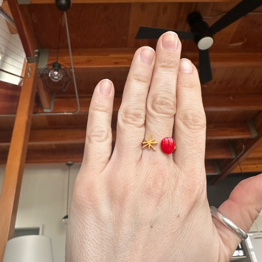 Joan Miró Gold-Plated Dot & Star Cuff Ring 24k Gold Fill New in Box - Picture 10 of 10